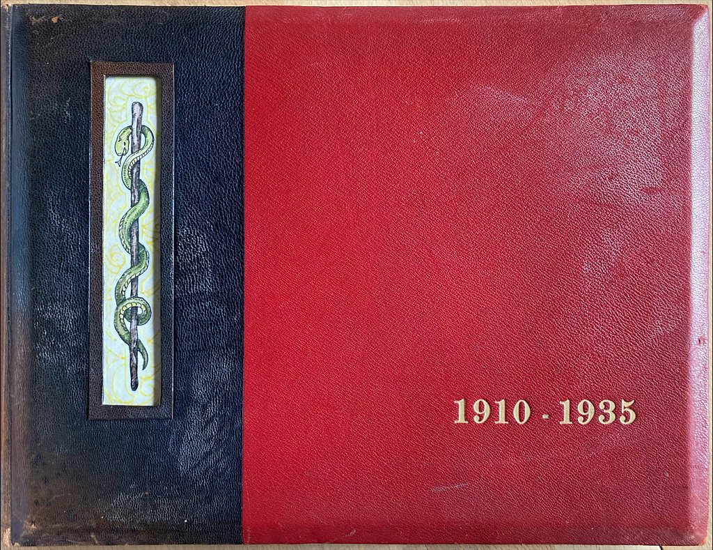 HGB322B01-1935.jpg